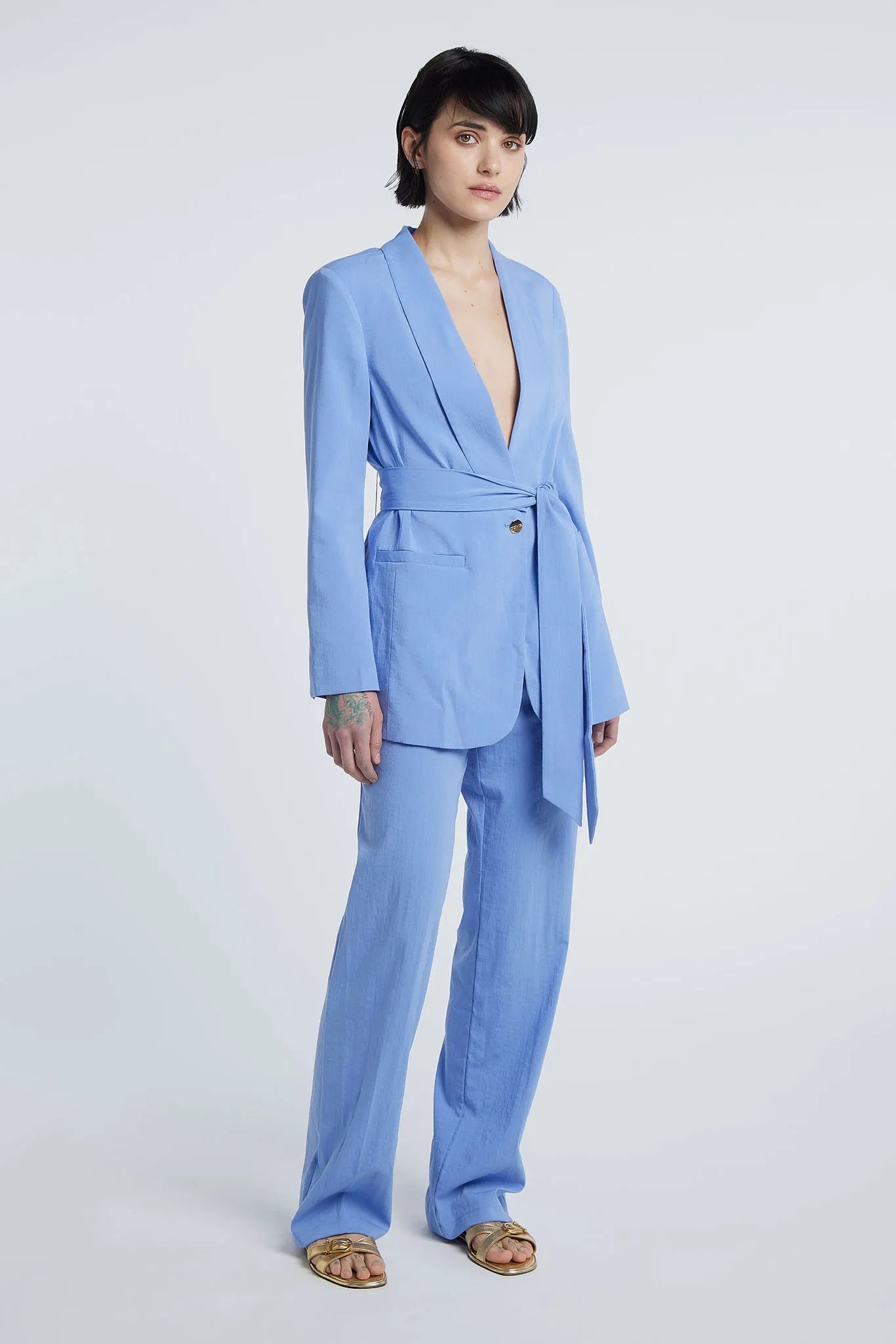 BERLIN - Belted suit