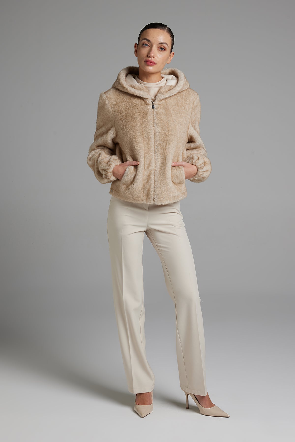 #colore_beige
