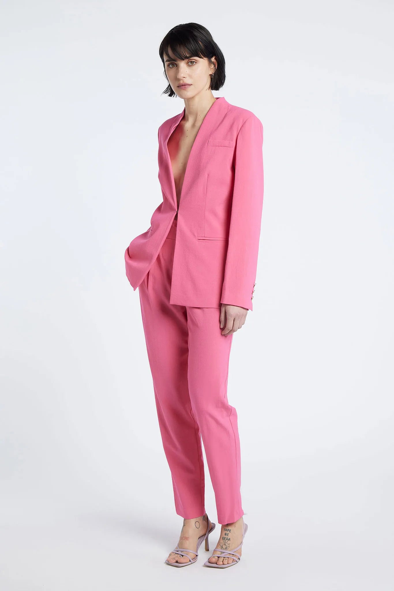 MADRID - Minimalist lapel-less suit