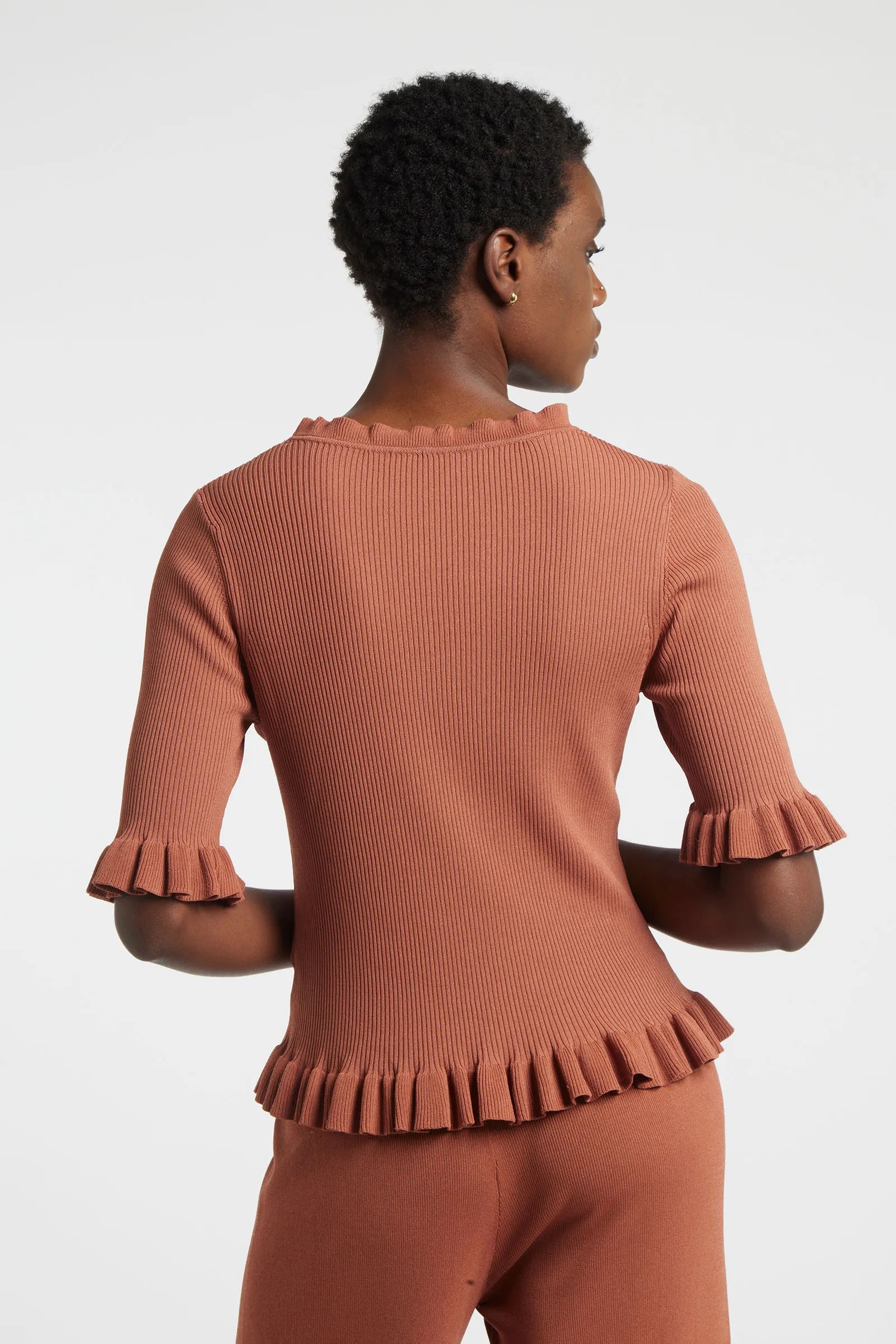 ALISIA - Semi-fitted crew neck top