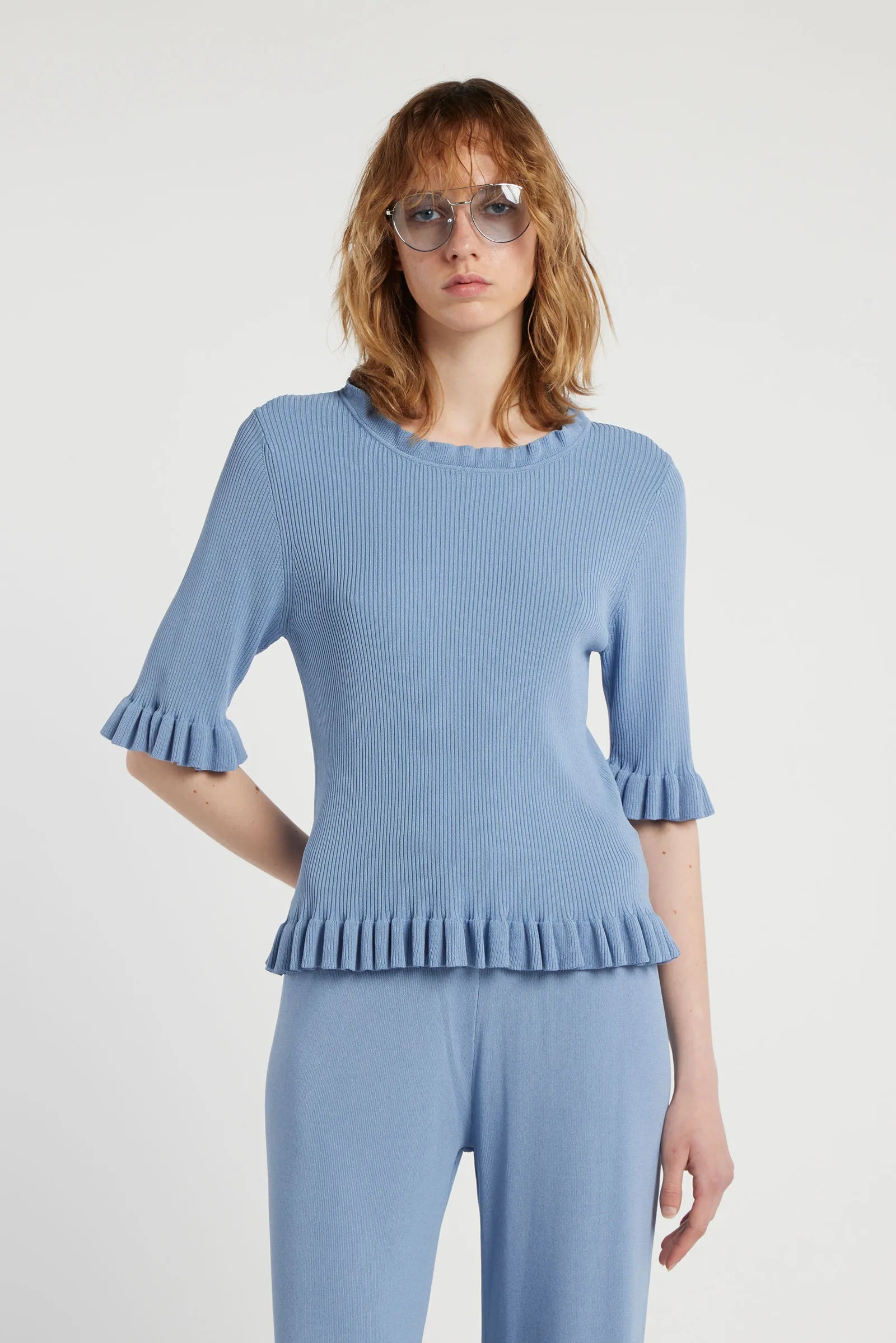 ALISIA - Semi-fitted crew neck jumper