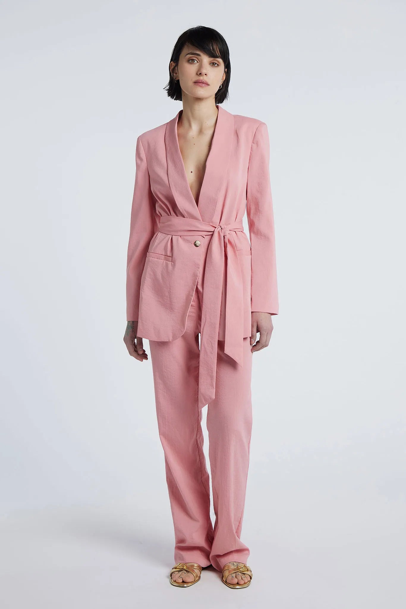 BERLIN - Suit with belt