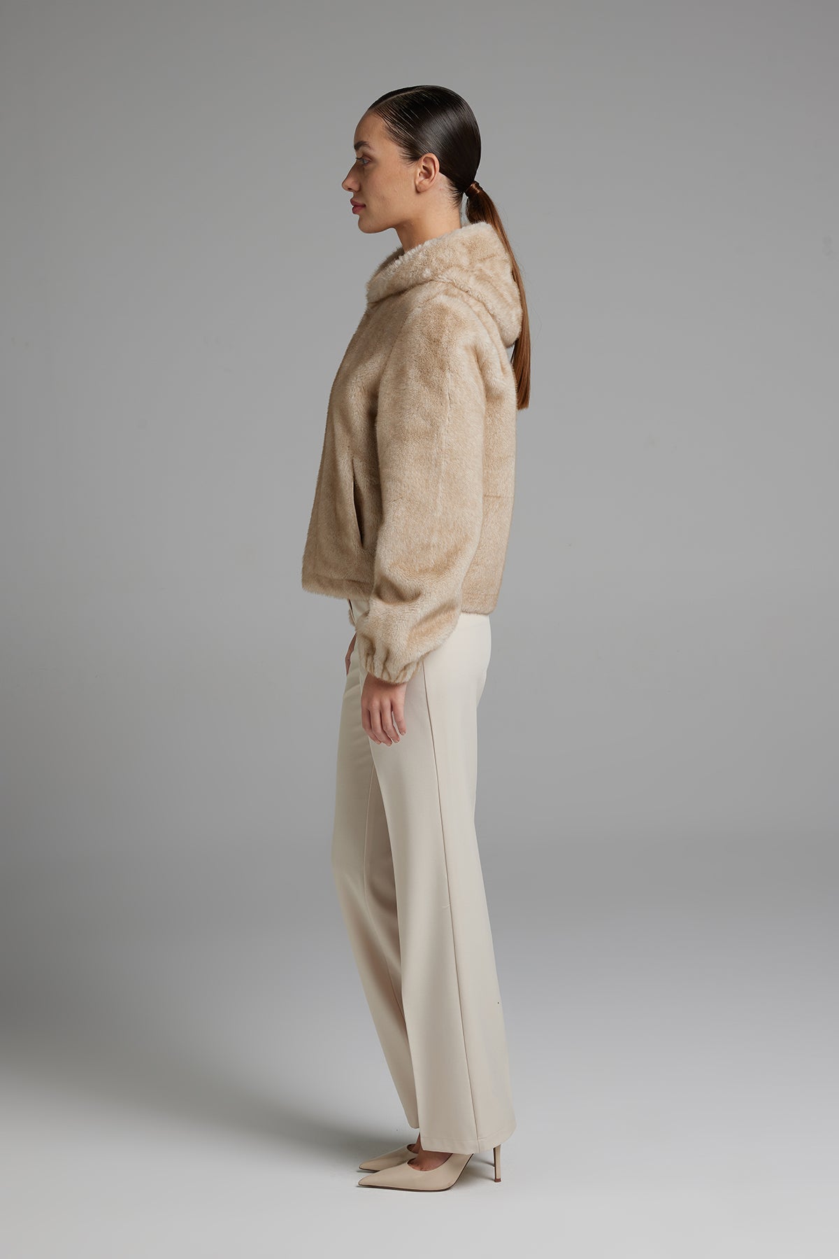 #colore_beige