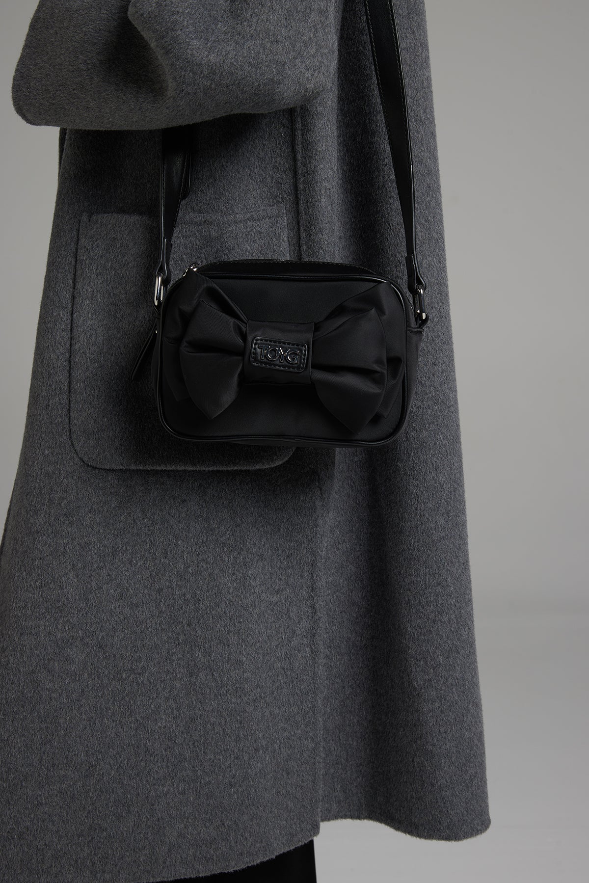 #colore_nero