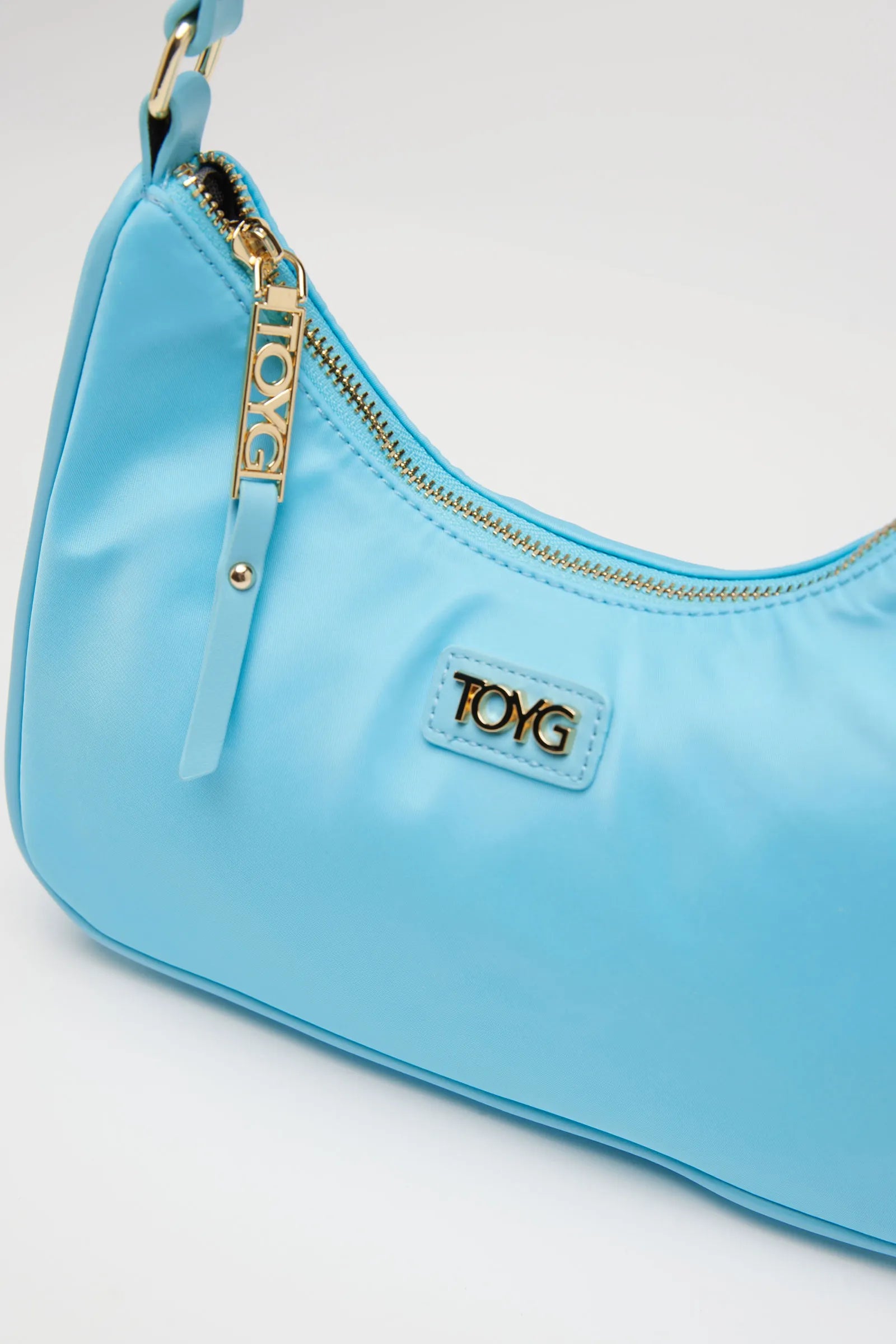 DARK PURSE