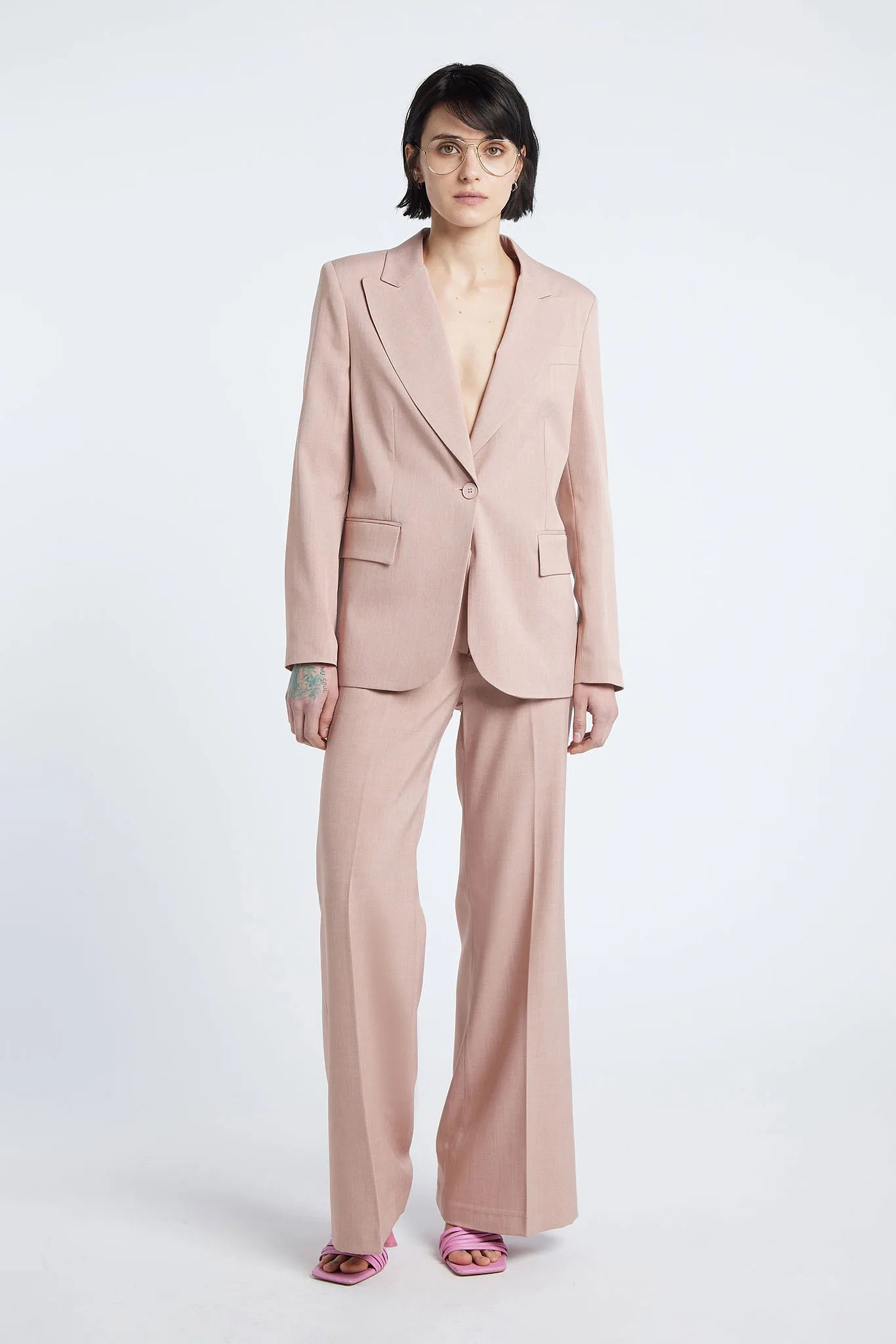 VIDA - Single-breasted Suit and Wide Leg