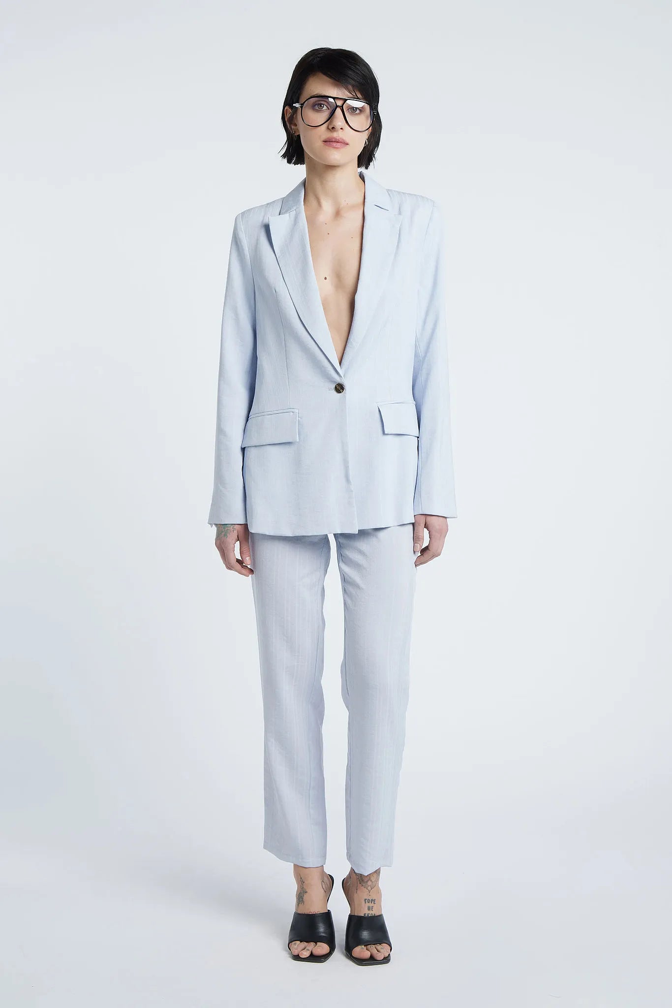 SOFIA - Structured cut suit