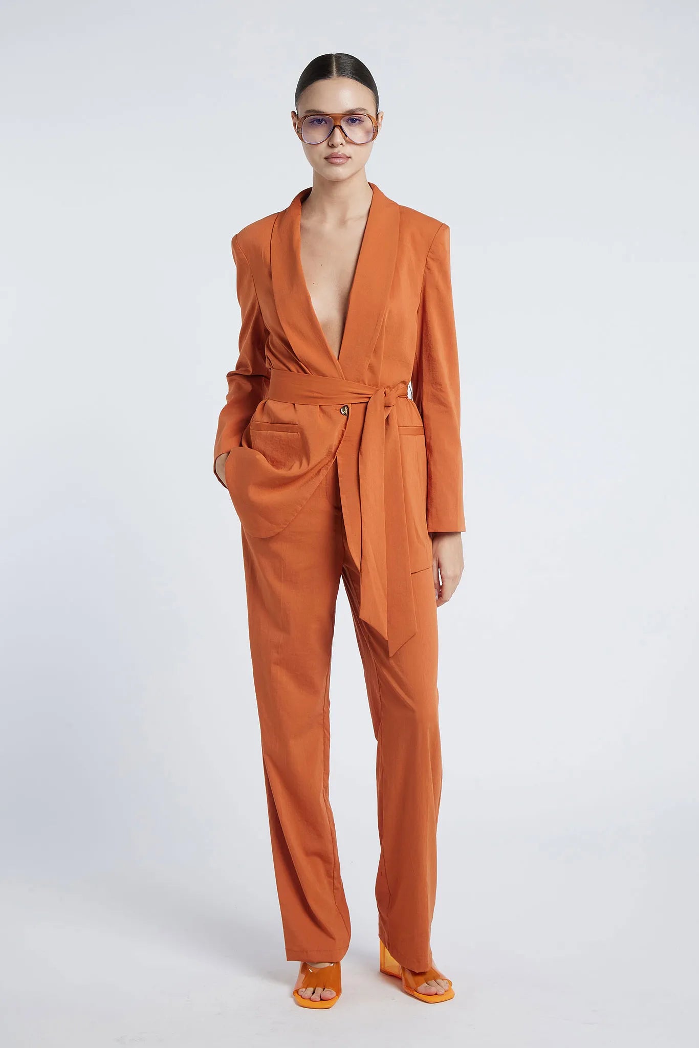 BERLINO - Tailleur con cintura