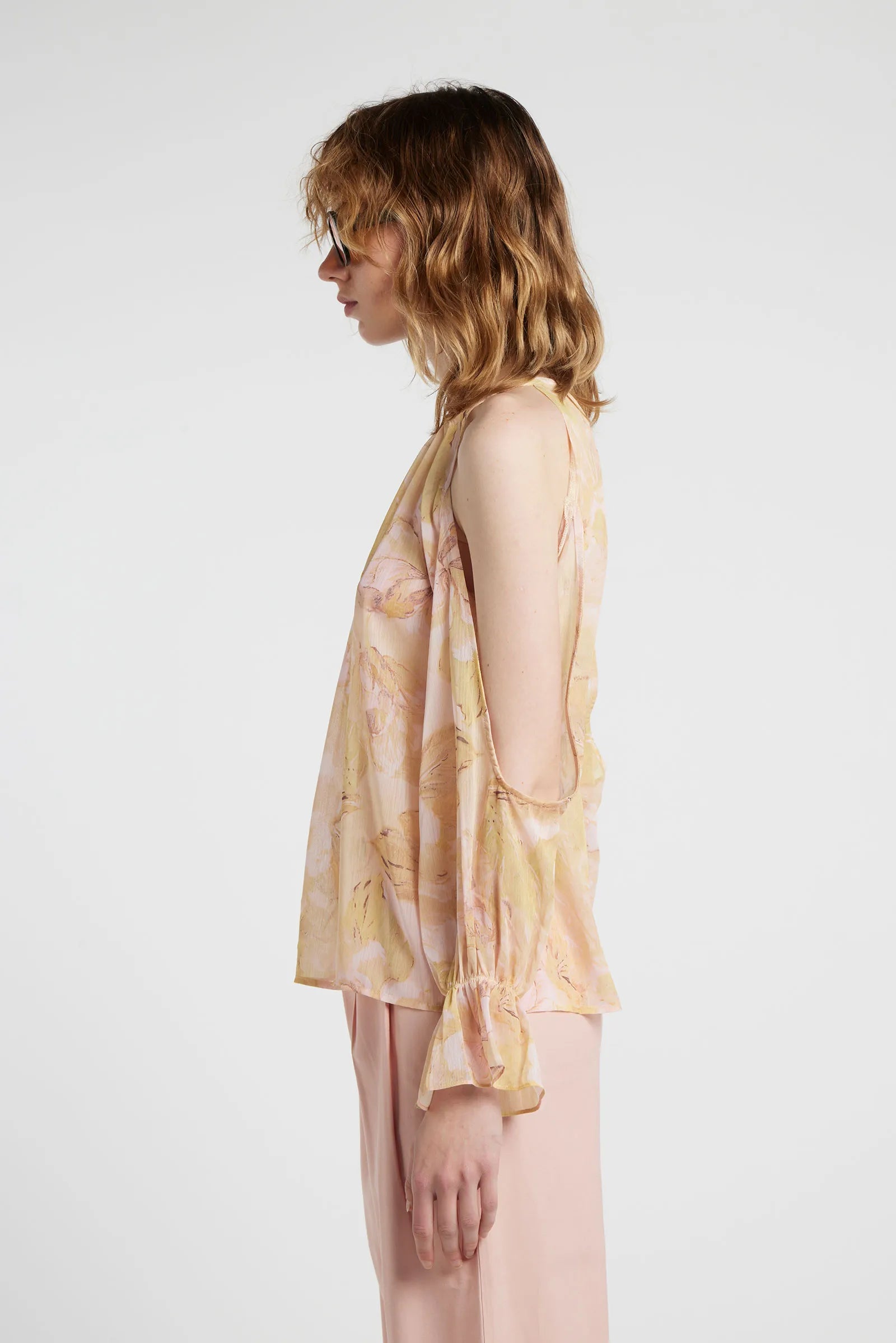 PERIDOTO - Lightweight georgette blouse with floral pattern