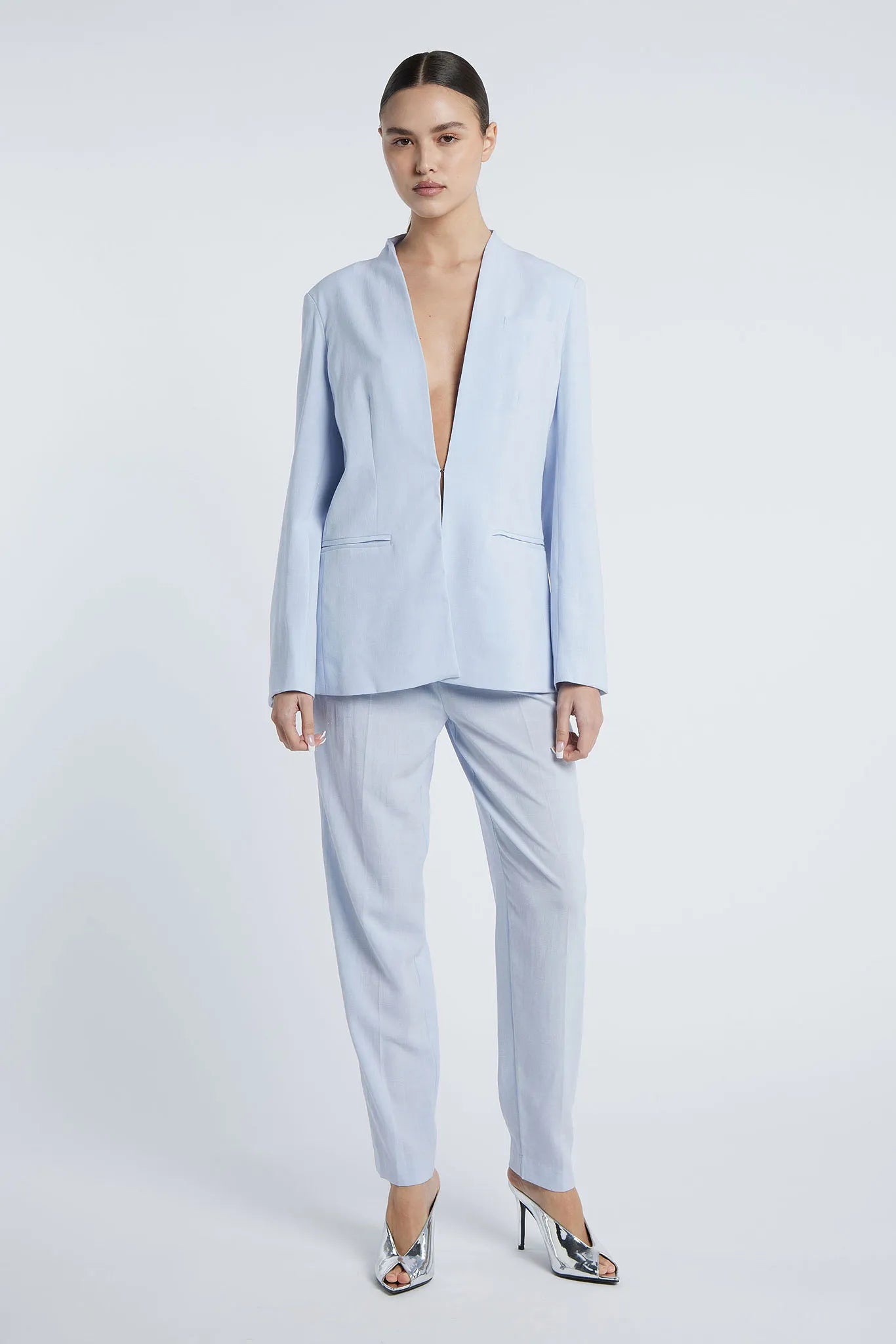 MADRID - Minimalist lapel-less suit