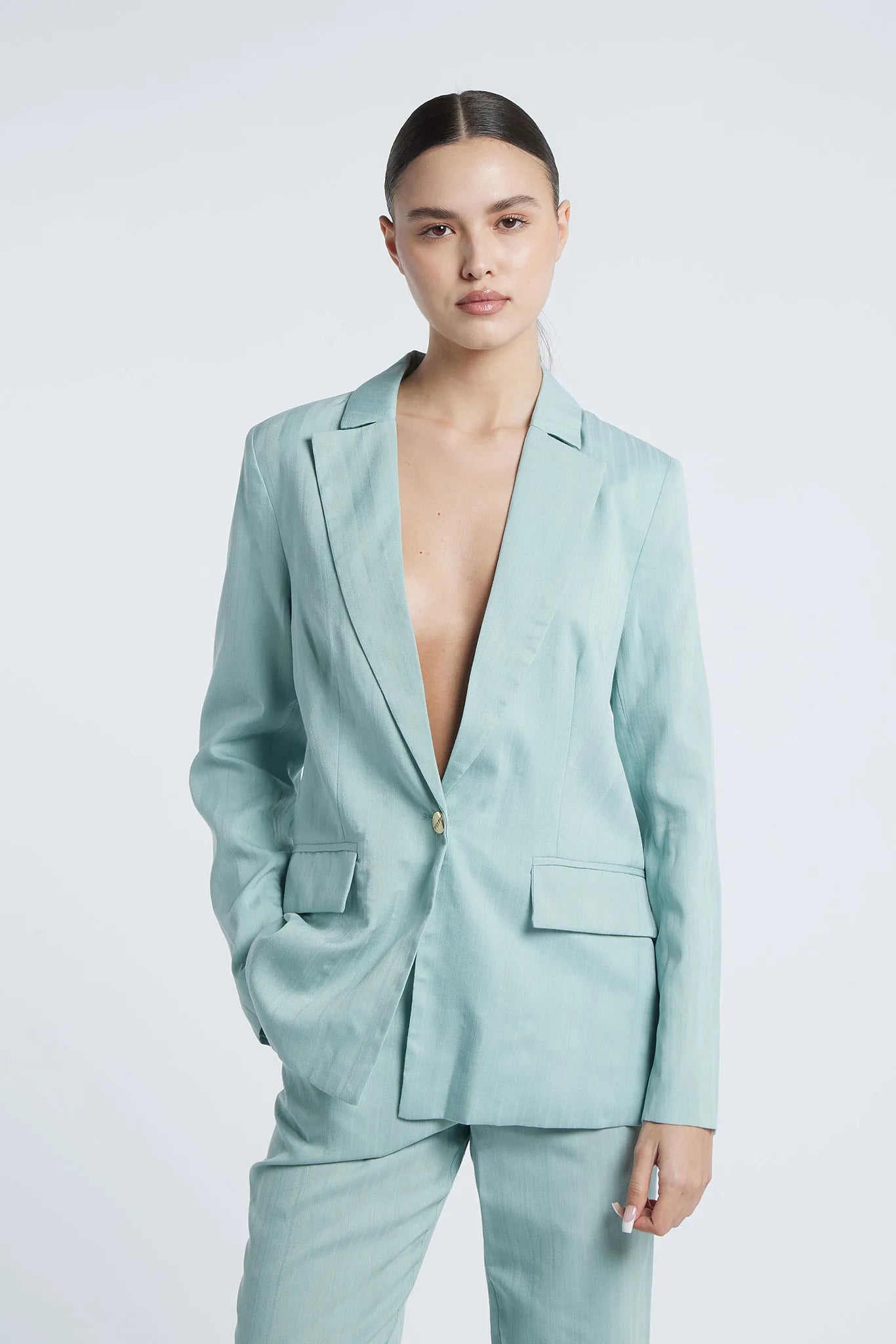 SOFIA - Structured Tailored Suit