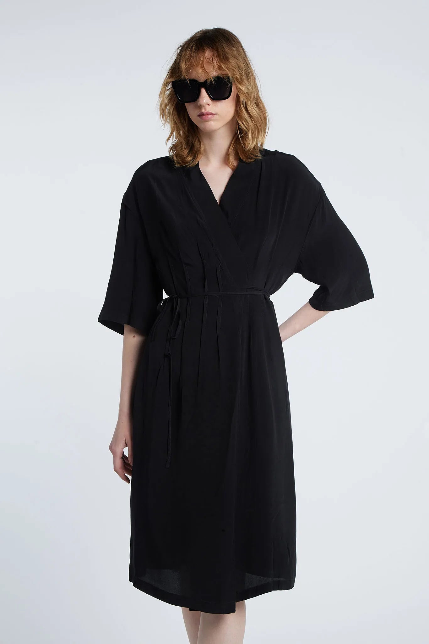 KUNZITE - Kimono dress