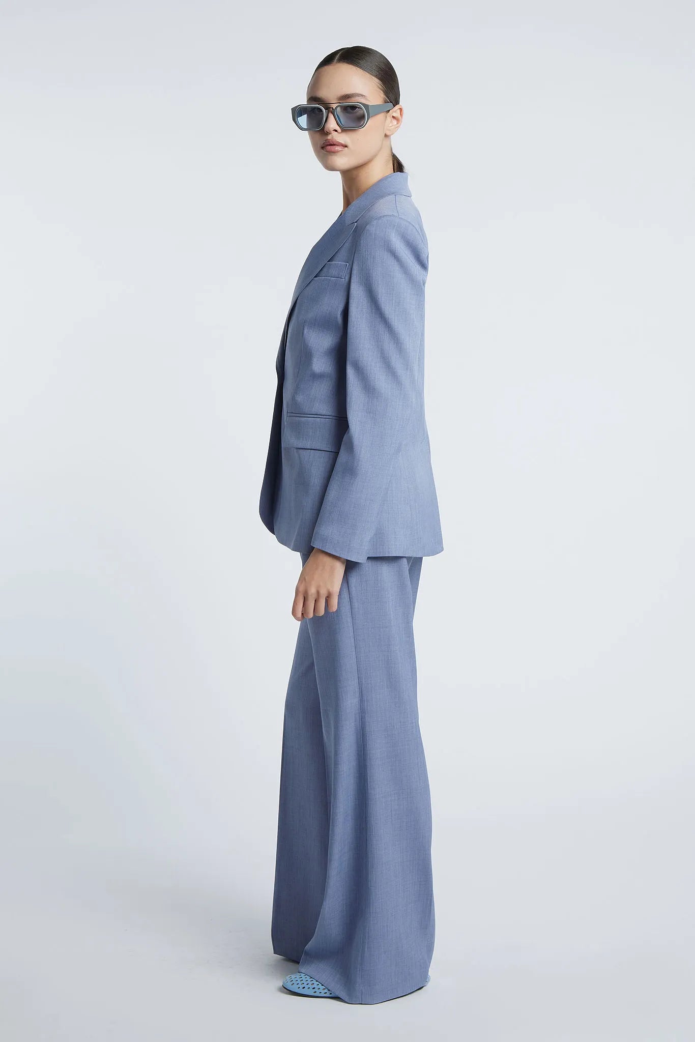 VIDA - Single-breasted suit and wide leg