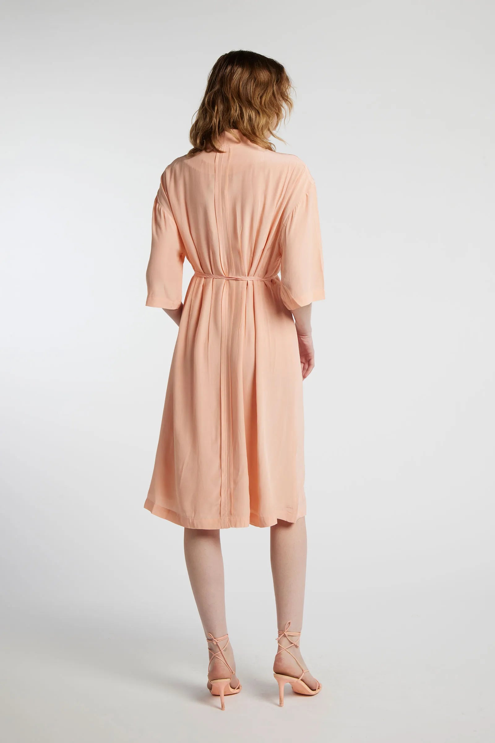 KUNZITE - Kimono dress