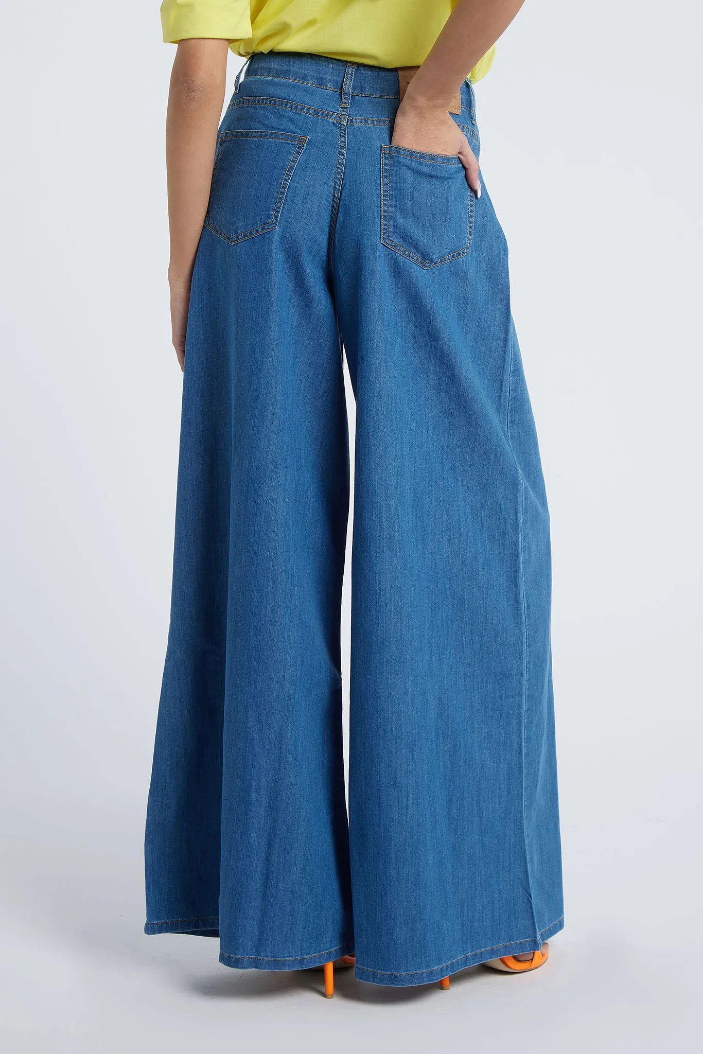 BOTTICELLI - Wide-leg jeans