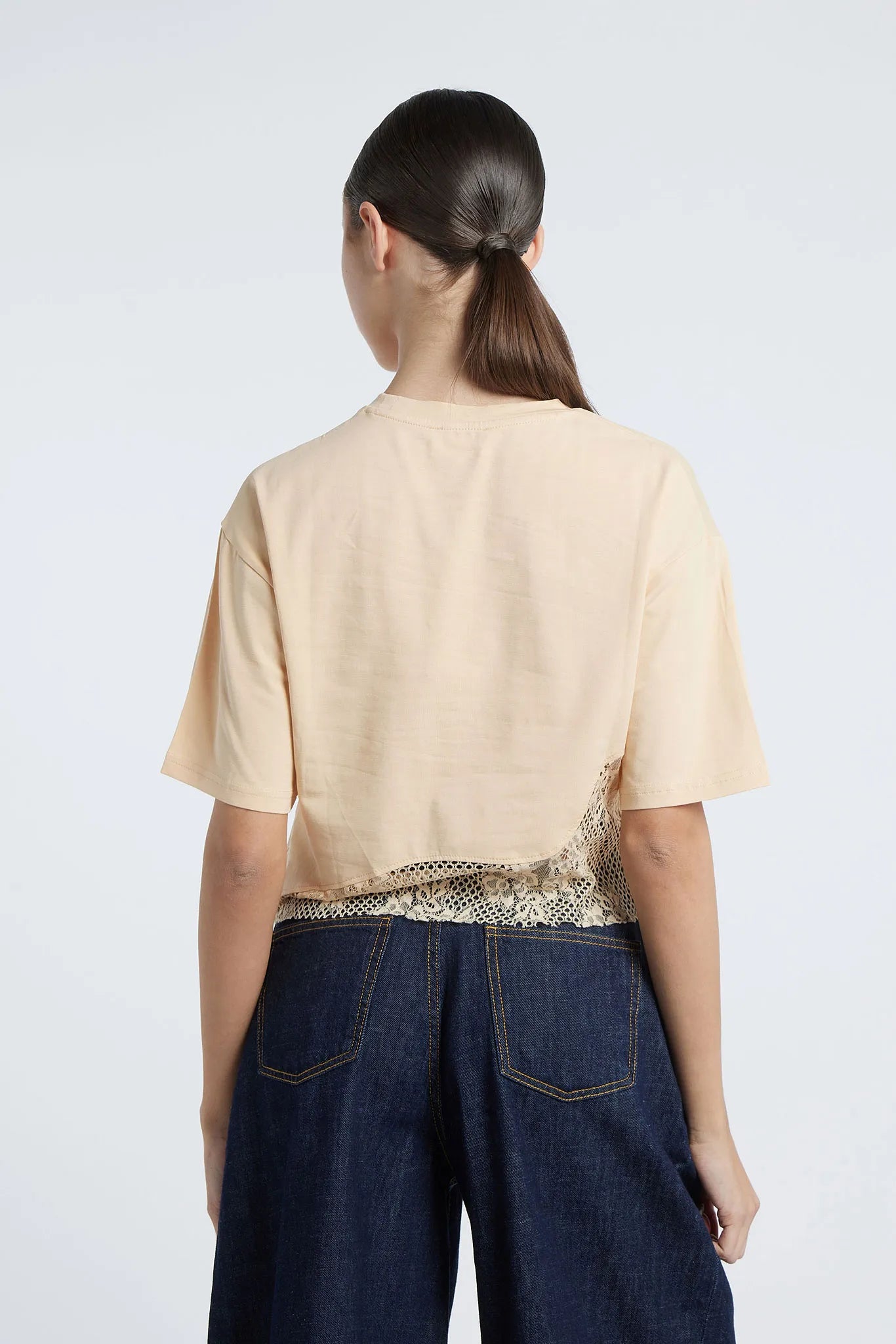 BUENOS AIRES - T-shirt with lace hem