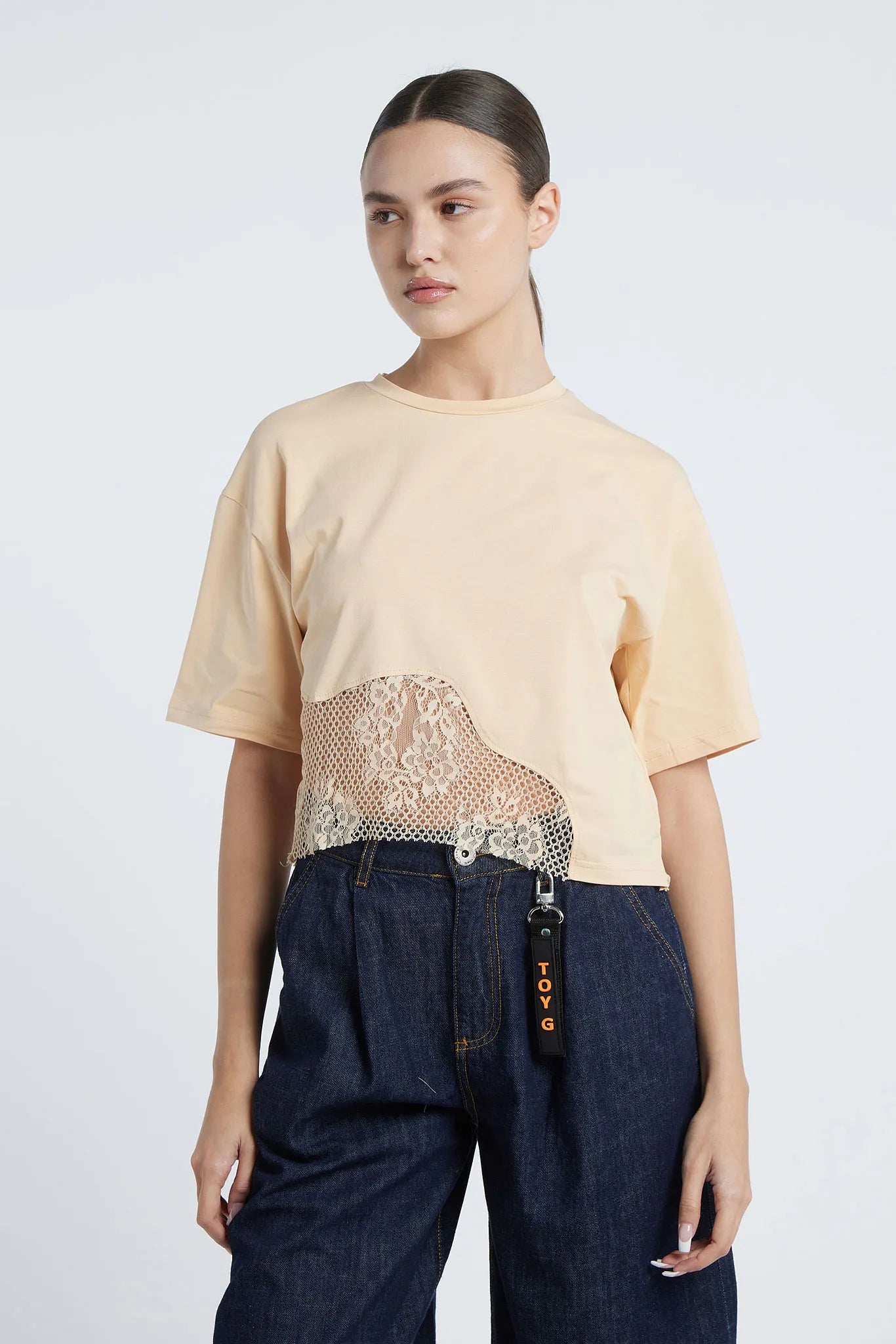 BUENOS AIRES - T-shirt with lace hem
